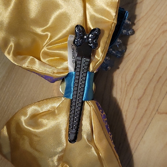 Disney Parks Jasmine Hair Clip EUC - Picture 3 of 3